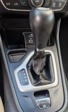 Jeep Cherokee V 2016 Jeep Cherokee 177KM Limited Skora LED Navi Kamera 2.4 Benzyna 177KM, zdjęcie 19