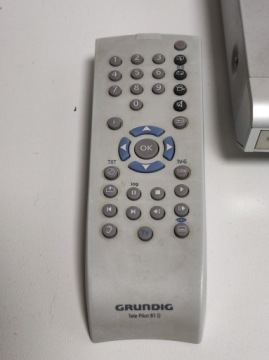 DVD Grundig с дистанционным управлением 2451/24