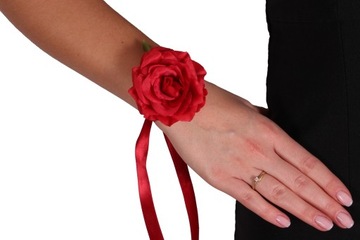 Kotylion przypinka róża materiałowa bordo czerwona studniówka bal panieński