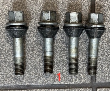 Bmw R 1150 RT Sruba Koła Tył