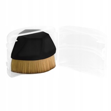 Плотная мягкая кисть для тональной основы с синтетическим ворсом