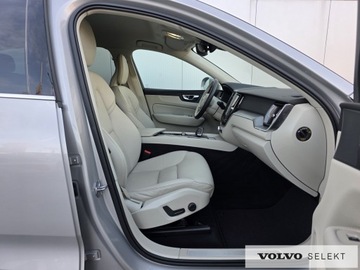 Volvo XC60 II 2022 Volvo XC 60 FV23 Momentum Pro B4 B 197KM Skóra Hak, zdjęcie 14