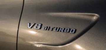 Mercedes V8 BITURBO emblemat znaczek czarny G KLASA C63 S63 E63 SL63 (para)
