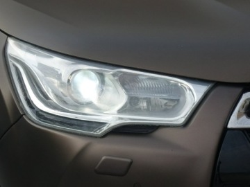 DS 4 I Hatchback (Citroen) 2.0 HDi 163KM 2012 Citroen DS4 2.0 HDi 163KM/Beżowe, zdjęcie 35