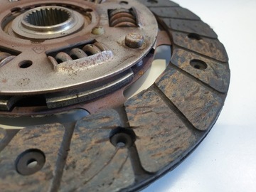 Dacia Sandero I 1.2 16V Нажимной диск СЦЕПЛЕНИЯ