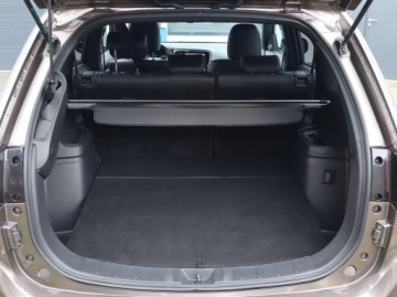 Mitsubishi Outlander III SUV PHEV Facelifting 2020 2.4 PHEV 224KM 2020 Mitsubishi Outlander 2.4 PHEV, Salon Polska, zdjęcie 13