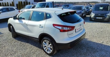 Nissan Qashqai II Crossover 1.5 dCi 110KM 2015 Nissan Qashqai 1.5DCI 110kM Led Kamera Navi Asystent Pasa Ruchu Tempomat G, zdjęcie 11