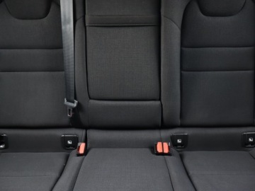 Volvo V60 II  Kombi 2.0 D3 150KM 2020 Volvo V60 D3 2.0, Automat, Navi, Klima, zdjęcie 9