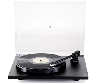 GRAMOFON REGA PLANAR 1 P1 CZARNY MAT Z WKŁADKĄ