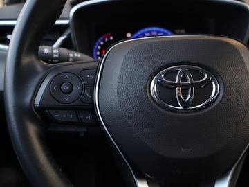 Toyota Corolla XII Sedan Facelifting 1.5 VVT-i 125KM 2023 Toyota Corolla 1.5 VVT-i, Salon Polska, zdjęcie 16