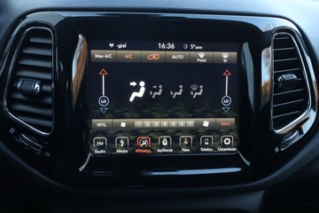 Jeep Compass II SUV 1.4 MultiAir 140KM 2019 Jeep Compass 1.4 MultiAir, Salon Polska, zdjęcie 15