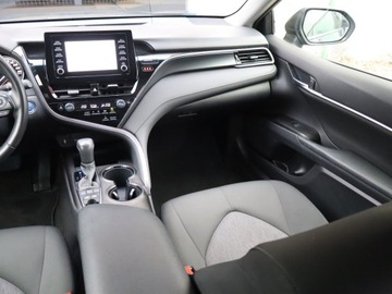 Toyota Camry IX Sedan 2.5 Hybrid Dynamic Force 218KM 2021 Toyota Camry 2.5 Hybrid, Salon Polska, zdjęcie 7