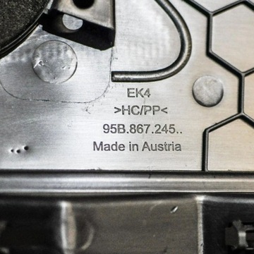 PORSCHE MACAN (95B) 2014 JINÉ DÍLY INTERIÉR VOZIDLA