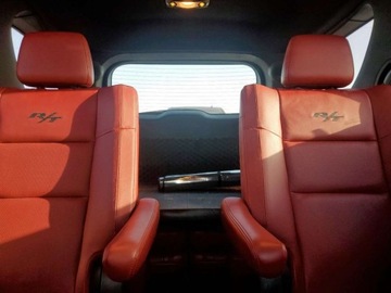 Dodge Durango III 2018 Dodge Durango RT 2018 5.7l 5.7 Benzyna 360KM, zdjęcie 10