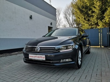 Volkswagen Passat B8 Variant 2.0 TDI BlueMotion SCR 150KM 2018 Volkswagen Passat 2.0 TDI 150KM Klimtron Navi