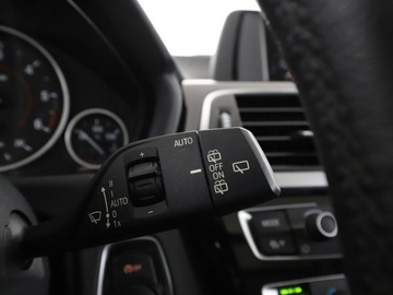 BMW Seria 3 F30-F31-F34 Touring Facelifting 2.0 318d 150KM 2017 BMW 318 2.0d Automat Sport Line Panorama Tempomat, zdjęcie 30