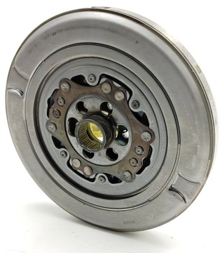 ASO DVOUHMOTA KOLO DVOUHMOTNÉ AUDI A3 04E105266AD