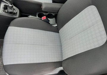 Kia Venga Mikrovan 1.6 DOHC CVVT 125KM 2015 Kia Venga 1.6Benz.125KM 6Bieg.LEDY Klima Parktr.aux USB 2xOpon Faktura Gwa, zdjęcie 21