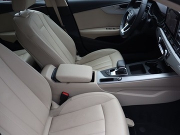 Audi A4 B9 Allroad Quattro Facelifting 2.0 40 TDI 204KM 2022 Audi A4 40 TDI, Salon Polska, 1. Właściciel, zdjęcie 8