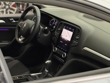 Renault Megane IV GrandCoupe Facelifting 1.3 TCe 140KM 2022 Renault Megane Intens / Ambiente / Kamera cofania, zdjęcie 35