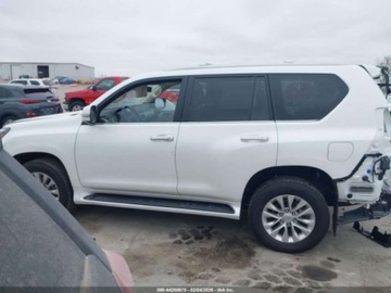 Lexus GX 2022 Lexus GX 460 Premium 2022 4.6 Benzyna 301KM, zdjęcie 2