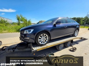 Volvo S60 II Sedan Facelifting 2.0 D4 DRIVE-E 181KM 2015 Volvo S60 Volvo S60 D4 Drive-E Summum 2.0 Diesel 181KM, zdjęcie 6