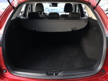 Mazda CX-5 II SUV 2.0 SKY-G 165KM 2018 Mazda CX-5 2.0 Skyactiv-G, Salon Polska, Navi, zdjęcie 13