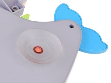 ЛОДКА С ПИНГВИНАМИ ДЕЛЬФИН ИГРУШКА ДЛЯ ВАННЫ