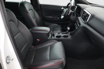 Kia Sportage IV SUV Facelifting 1.6 T-GDI 177KM 2019 Kia Sportage 1.6 T-GDI, Salon Polska, zdjęcie 8