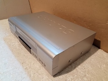 PHILIPS VR140