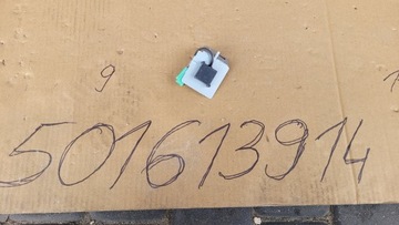 MAZDA CX-3 Moduł antena nawigacji GPS D09H66DY0