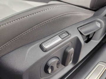 Volkswagen Arteon Fastback Facelifting 2.0 TDI 200KM 2022 Volkswagen Arteon Shooting Brake 4Motion 200km R-lineKamera360Harman Skory, zdjęcie 9