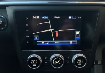 Renault Kadjar Crossover Facelifting 1.3 TCe 140 FAP 140KM 2021 Renault Kadjar Renault Kadjar 1.3 TCe FAP Intens EDC 1.3 Benzyna 140KM, zdjęcie 24