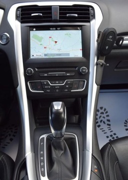 Ford Mondeo V Kombi 2.0 TDCi 150KM 2018 Ford Mondeo 2.0 TDCI PowerShif Titanium Fuul Ledy kamera Lopatki Navi Alum, zdjęcie 30