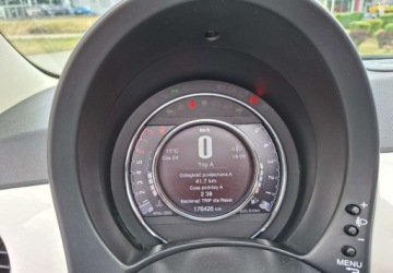 Fiat 500 II CC Seria 3 1.2 69KM 2014 Fiat 500 Zarejestrowany - ubezpieczony - benzyna - 1,2 - 69 KM 1.2 Benzyna, zdjęcie 28