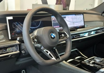 BMW Seria 7 G70 Sedan 3.0 40d 299KM 2025 BMW Seria 7 Wyprzedaz rocznika 2025 BMW Bonkowscy Wroclaw 3.0 Diesel, zdjęcie 8