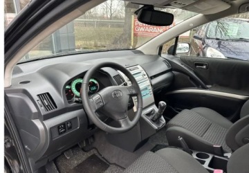Toyota Corolla Verso AR10 2.2 D-4D 136KM 2008 Toyota Corolla Verso Toyota Corolla Verso 2.2 D-4D DPF 2.2 Diesel 136KM, zdjęcie 4