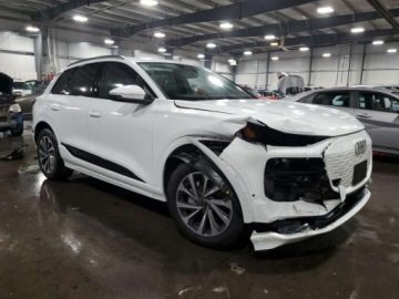 Audi Q6 2025 Audi Q6 e-tron 2025 AUDI Q6 E-TRON PREMIUM PLUS Elektryczny 422KM, zdjęcie 4