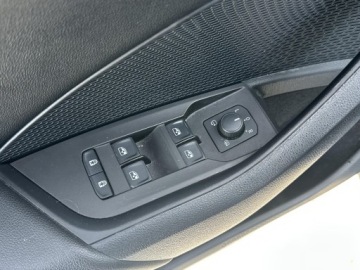 Skoda Octavia IV Kombi 2.0 TDI SCR 200KM 2021 Skoda Octavia Scout DSG 4x4 TDI 150KM FV23%, zdjęcie 31