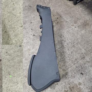 Туннель центрального подлокотника Renault Laguna III.