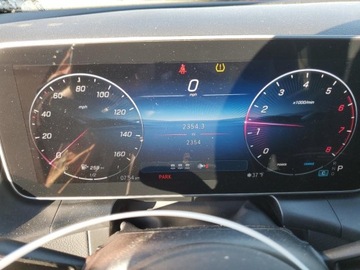 Mercedes GLC C254/X254 2025 Mercedes-Benz GLC 300 4Matic 2025 2.0l 2.0 Benzyna 255KM, zdjęcie 9