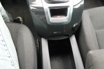 Peugeot 5008 I Minivan Facelifting 1.6 BlueHDi 120KM 2016 Peugeot 5008 ROK 2016 POJ 1,6 120 KM, zdjęcie 16