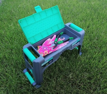 Садовый табурет на коленях с местом для хранения и стулом