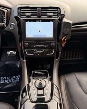 Ford Mondeo V Kombi Facelifting 2.0 EcoBlue 190KM 2019 Ford Mondeo ST LINE AWD 4x4 190Ps 8biegow MaxyMalne Wyposazenie PoPelnymSe, zdjęcie 32