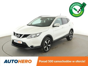 Nissan Qashqai II Crossover 1.2 DIG-T 115KM 2015 Nissan Qashqai Connect Edition panorama navi hak