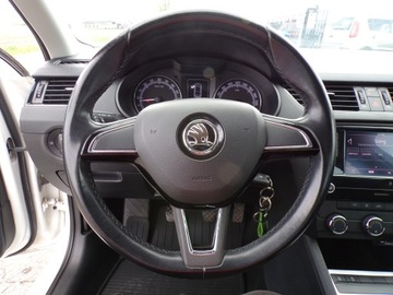 Skoda Octavia III Liftback Facelifting 1.6 TDI 115KM 2019 SKODA OCTAWIA 1.6 TDI 115 KM ZAREJESTROWANA, zdjęcie 22