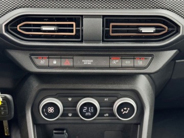 Dacia Sandero III Hatchback 5d 1.0 TCe ECO-G 100KM 2025 Od ręki - Stepway Expression LPG 1.0 TCe 100KM / Pakiet Thermo, Parking, zdjęcie 7