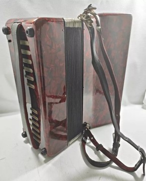 WELTMEISTER GIGANTILLI IV АККОРДЕОН 120 БАС