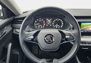 Skoda Octavia IV Liftback 1.5 TSI EVO 150KM 2022 Skoda Octavia Pakiet Zimowy - Czujniki - Kamera - I wlasciciel - Salon PL, zdjęcie 8