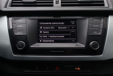 Skoda Fabia III Kombi 1.2 TSI 90KM 2015 Skoda Fabia 1.2 TSI, Salon Polska, Klima, zdjęcie 16